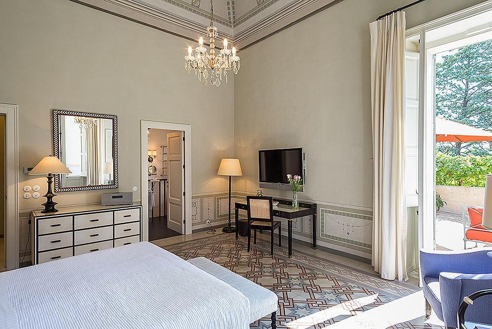 Palazzo Margherita Берналда Стая снимка